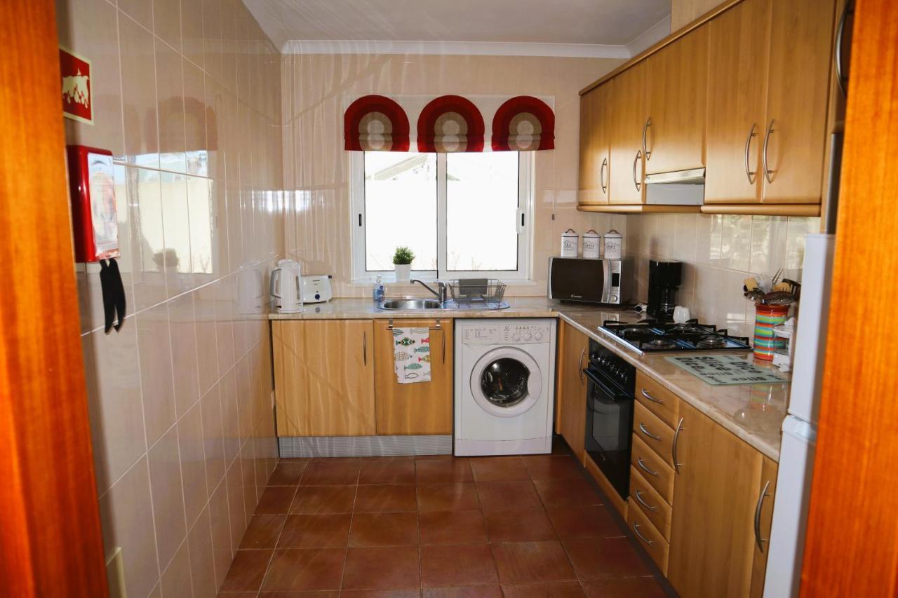 Apartamento Nathalie A 100M Da Praia Carvoeiro  Luaran gambar